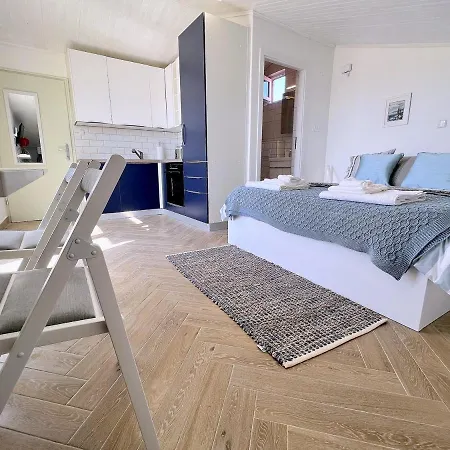 King Old Town Rab - Adults Only Apartman *